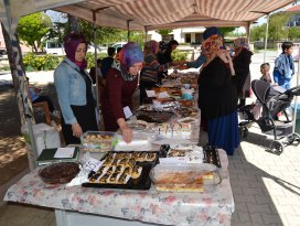 Kulu’da yardıma muhtaç öğrenciler için kermes