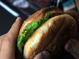 ABDde bazı hamburgerlerde fare ve insan DNAsı bulundu