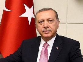 Erdoğan, Galatasaray Kulüp Başkanı Özbeki kutladı