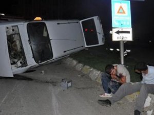 Yardım için durduklarına pişman oldular