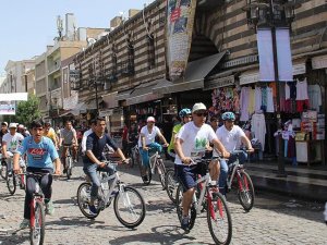 Diyarbakırlı gençler Sura pedal çevirdi