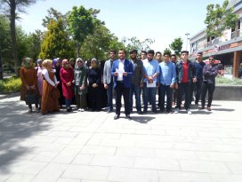 Gençler Nizami’yi unutmadı