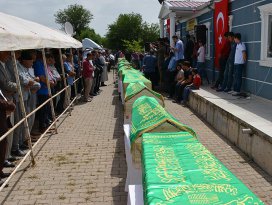 Dürümlünün matemi dinmiyor