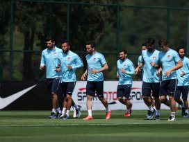 A Milli Futbol Takımı hazırlıklarının İstanbul etabını tamamladı