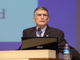 Aziz Sancar: Türkiyedeki sağlık sistemi ABD’de yok!