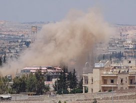 Halepe hava saldırısı: 8 ölü, 17 yaralı