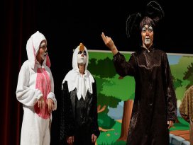 Engelli çocuklarla sevginin dilinde buluştular
