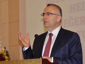 Türkiye bütçe açığını yüzde 1lere indirdi