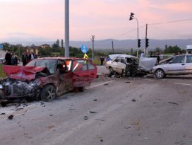 Kastamonu’da kavşakta zincirleme kaza: 9 yaralı