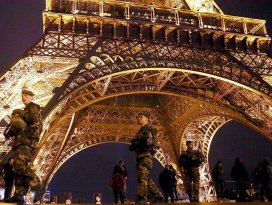 Terör Paris turizmini vurdu