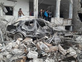Rus uçakları İdlibde sivilleri hedef aldı: 23 ölü, 35 yaralı