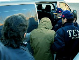 DAEŞ operasyonlarında 228 kişi tutuklandı