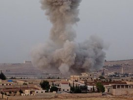 Esed rejimi ve Rusya Halepte sivilleri bombaladı: 18 ölü