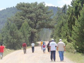 Beyşehir’de doğa yürüyüşü etkinliği