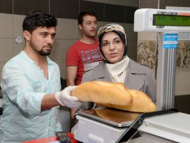 Meramda fırınlara ramazan denetimi