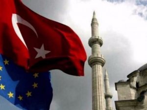 Türkiye’ye vize muafiyeti gecikiyor!
