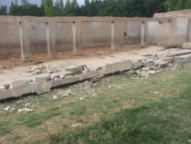Üzerine duvar çöken çocuk öldü