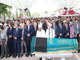Devletin zirvesini buluşturan cenaze töreni