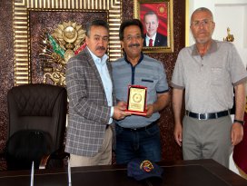 THK’dan kuruma destek olanlara teşekkür plaketi