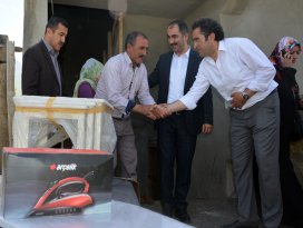 Karatay’dan Gevaş’a yardım eli