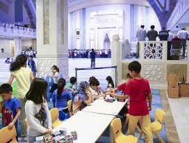 Çocuklar için camide oyun alanı