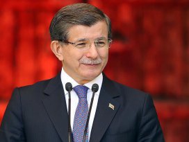 Ahmet Davutoğlundan flaş açıklama!