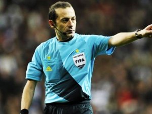 EURO 2016da dev maç Cüneyt Çakırın!