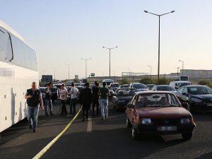 Şehirlerarası yolcu otobüslerine silahlı saldırı