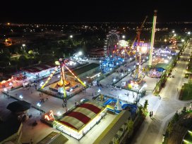 Konyanın en büyük lunaparkı Karatayda kuruldu