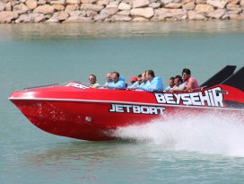 Beyşehir Gölü’nde jetboat heyecanı