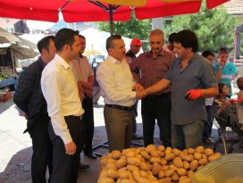 Seydişehir Belediyesi pazarcıları el terminali ile takip ediyor