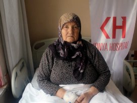 Dizlerine takılan protezle yeniden yürüyebilecek
