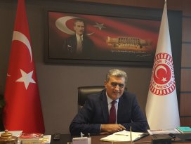 Konuk: “Önce Türkiye diyeceğiz”