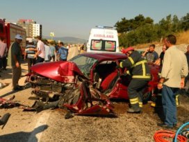 Anne ile oğlu ayıran kaza: 1 ölü, 1 yaralı