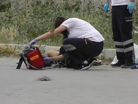 Kadın sokak ortasında öldürüldü!
