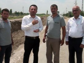 Çumrada yol genişletme çalışmaları sürüyor