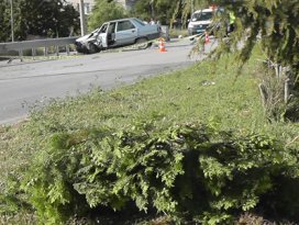 Konyada trafik kazası: 1i ağır, 3 yaralı