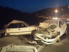 Başkent’te 2 ayrı trafik kazası: 1 ölü, 3 yaralı