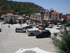 O meydanın ismi değişiyor