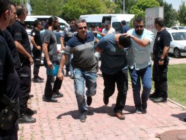 Konyada darbeci askerler adliyeye sevk edildi