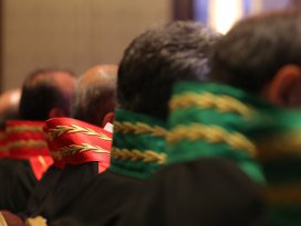 Konyada 35 hakim ve savcı tutuklandı