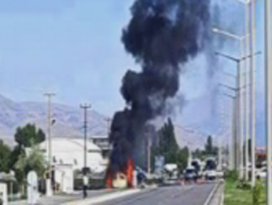 Erzincan’da polis ekiplerine bombalı saldırı