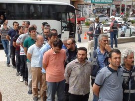 Darbe gecesi birbirlerine ayet ve dualar göndermişler