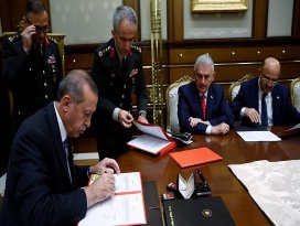 YAŞ kararları açıklandı