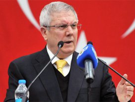 Aziz Yıldırım: Yüzyıllık ulu bir çınar en hoyrat şekilde yıkılmaya çalışılmıştır