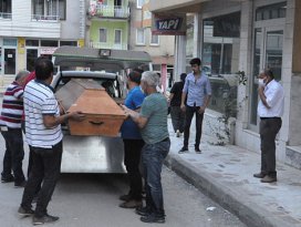 117 yaşındaki kadın evinde ölü bulundu