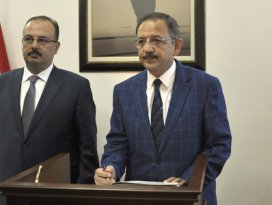 Bakan Özhaseki: Sinek vızıltısı gibi kaldı