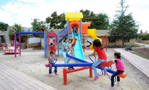 Büyükşehir’den 2 yılda 700 mahalle parkı