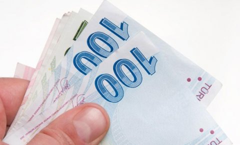 Emekliye en az 136 lira zam geliyor