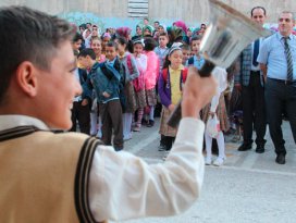 İlk ders zili çaldı